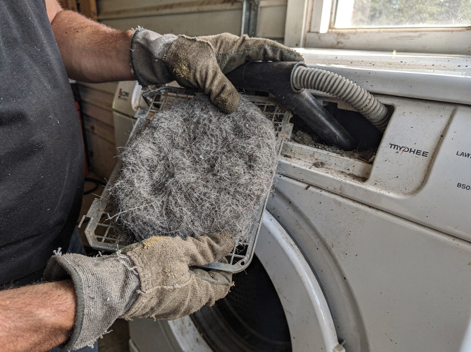 Cleaning Dryer Lint Trap service in Tempe, AZ